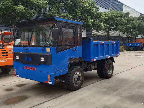 四不像运输车
